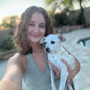 Sitter Profile Image: Ella S.