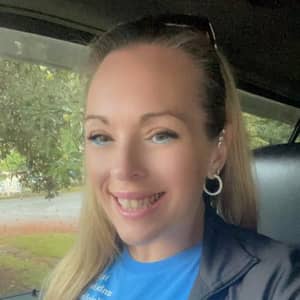 Sitter Profile Image: Lisa K.