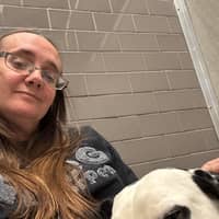 Sitter Profile Image: Lesley O.