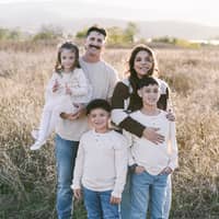 Sitter Profile Image: Robin M.