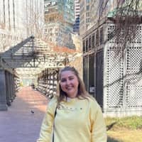 Sitter Profile Image: Shelby S.