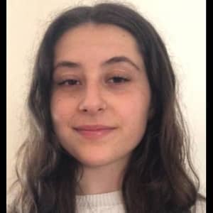 Sitter Profile Image: Alba S.