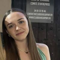 Sitter Profile Image: Cassie S.