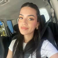 Sitter Profile Image: Perla R.