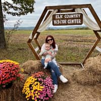 Sitter Profile Image: Hanna W.