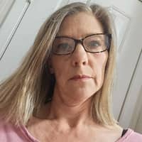 Sitter Profile Image: Tina S.