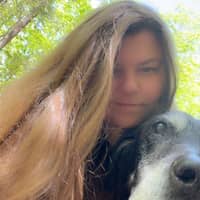 Sitter Profile Image: Leah H.