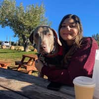 Sitter Profile Image: Sophie F.