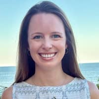 Sitter Profile Image: Cat R.