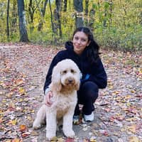 Sitter Profile Image: Lensy A.