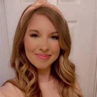 Sitter Profile Image: Miranda Z.