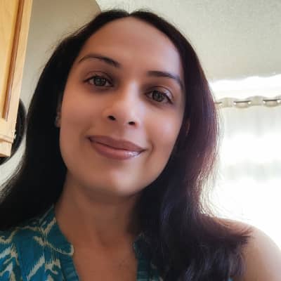 Sitter Profile Image: VRUSHALI P.