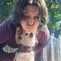 Sitter Profile Image: Alondra G.
