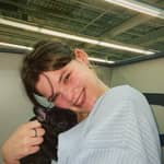 Sitter Profile Image: Laura T.