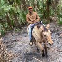 Sitter Profile Image: Darren S.