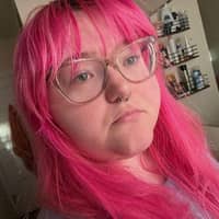 Sitter Profile Image: Hanna G.