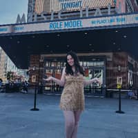 Sitter Profile Image: Alexus K.