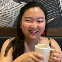 Sitter Profile Image: Ruth Y.