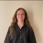 Sitter Profile Image: Laura L.