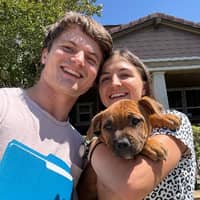 Sitter Profile Image: Max & Emily v.