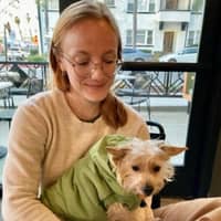 Sitter Profile Image: Gabriela H.