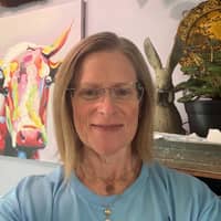 Sitter Profile Image: Cindy C.