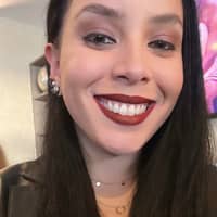 Sitter Profile Image: Yinali R.