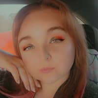 Sitter Profile Image: Lori R.