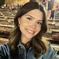 Sitter Profile Image: Lauren Z.