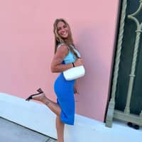 Sitter Profile Image: Victoria T.