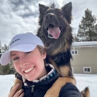 Sitter Profile Image: Ashlyn J.