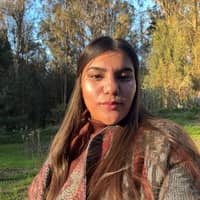 Sitter Profile Image: Nayeli M.