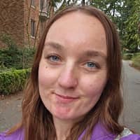 Sitter Profile Image: Sarah M.