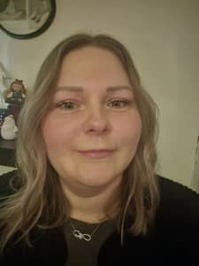 Sitter Profile Image: Kira W.