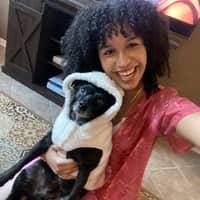 Sitter Profile Image: Eva T.