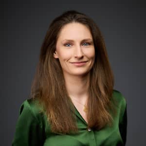 Sitter Profile Image: Anna T.