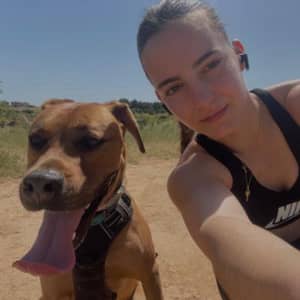 Sitter Profile Image: Victoria C.