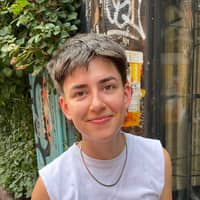 Sitter Profile Image: Vic L.