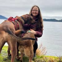 Sitter Profile Image: Heather J.