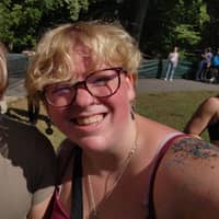 Sitter Profile Image: Gail W.