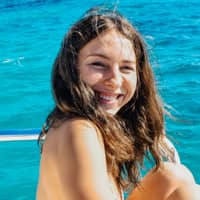 Sitter Profile Image: Sydney L.