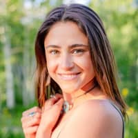 Sitter Profile Image: Mia S.