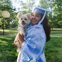 Sitter Profile Image: Nicole H.