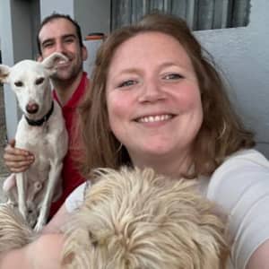 Sitter Profile Image: Cait R.