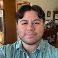 Sitter Profile Image: Leo L.