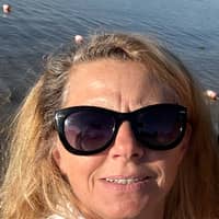 Sitter Profile Image: Rebecca B.