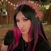 Sitter Profile Image: Sierra V.