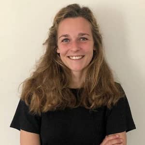 Sitter Profile Image: Léna T.