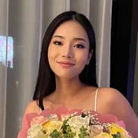 Sitter Profile Image: Chengcheng L.