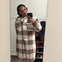 Sitter Profile Image: D’Azuree H.